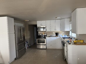 1831 Madison St in Everett, WA - Foto de edificio - Building Photo