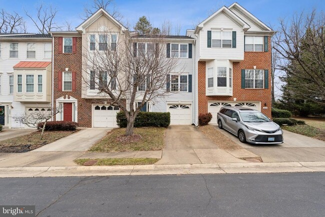 4607 Buckhorn Ridge in Fairfax, VA - Building Photo - Building Photo