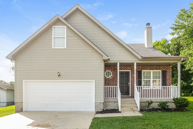 property at 1505 Chestnut Oak Dr