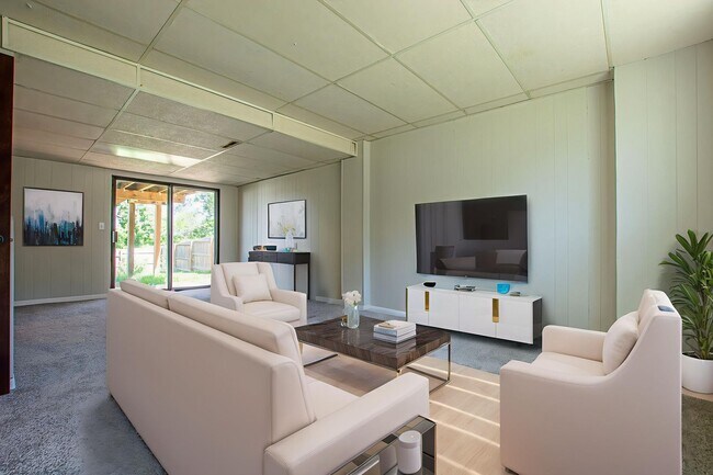 property at 14440 Weir Cir