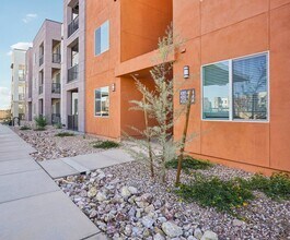Cottonwood Ranch in Casa Grande, AZ - Foto de edificio - Building Photo