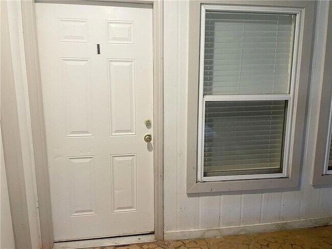 213 Rosebud St, Unit I in Metairie, LA - Building Photo - Building Photo