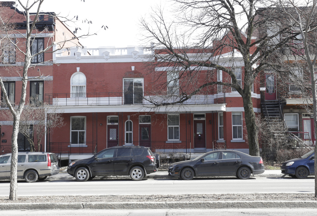 138-142 Saint-Joseph O in Montréal, QC - Building Photo