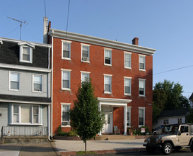 435 Radcliffe St in Bristol, PA - Building Photo - Building Photo