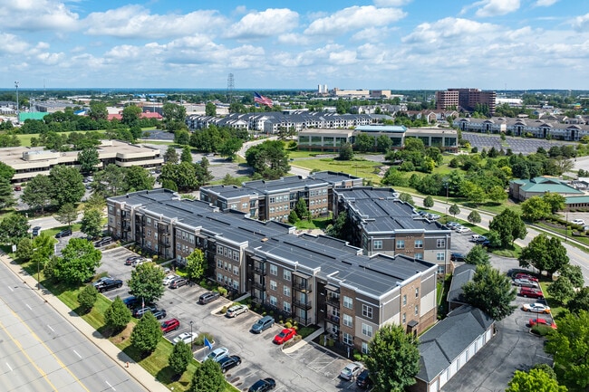 Stafford House in Columbus, OH - Foto de edificio - Building Photo