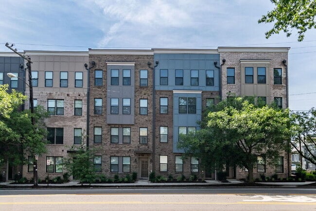 property at 1013 N Lombardy St