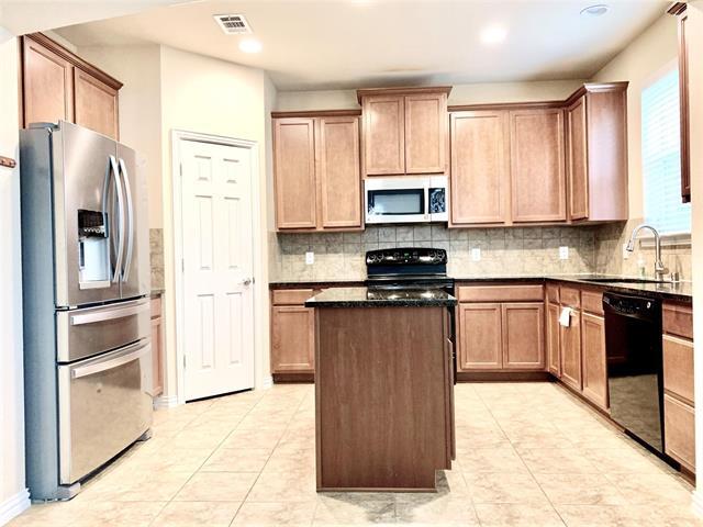4121 William Dehaes Dr in Irving, TX - Building Photo - Building Photo