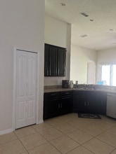 2841 Running Brook Cir in Kissimmee, FL - Building Photo - Building Photo