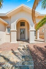 7089 Tierra Roja St in El Paso, TX - Building Photo - Building Photo