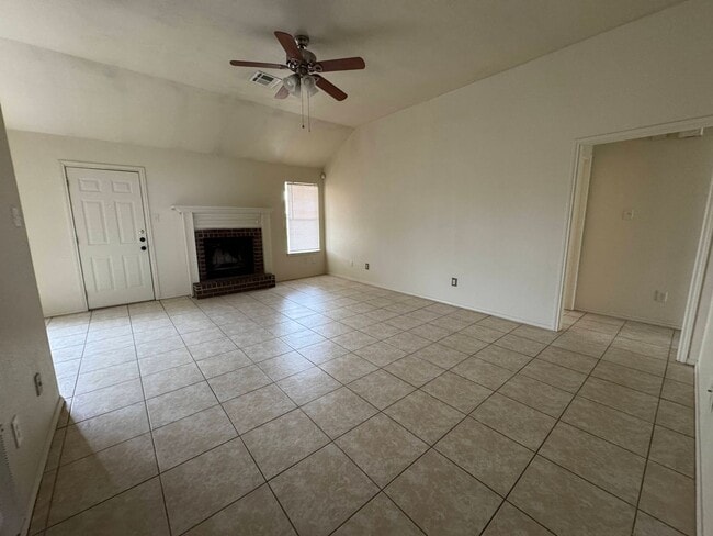 110 James Loop in Killeen, TX - Building Photo - Building Photo