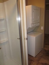 120 Simpson Rd, Unit Sequim Apartment in Sequim, WA - Building Photo - Building Photo