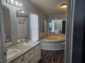 41 Lynnwood Cir in Clarksville, TN - Foto de edificio - Building Photo