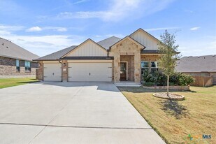 5737 St Charles Dr in Belton, TX - Building Photo