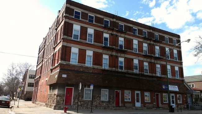 3252 S Wallace St in Chicago, IL - Foto de edificio - Building Photo