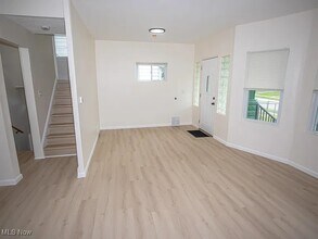 3219 W 86th St in Cleveland, OH - Building Photo - Building Photo