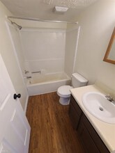 32 Scioto Dr in Heath, OH - Building Photo - Building Photo