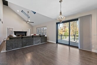 75 Nance Rd in West Orange, NJ - Building Photo - Building Photo