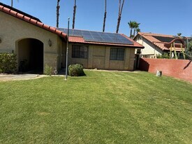 68750 Fortuna Rd in Cathedral City, CA - Building Photo