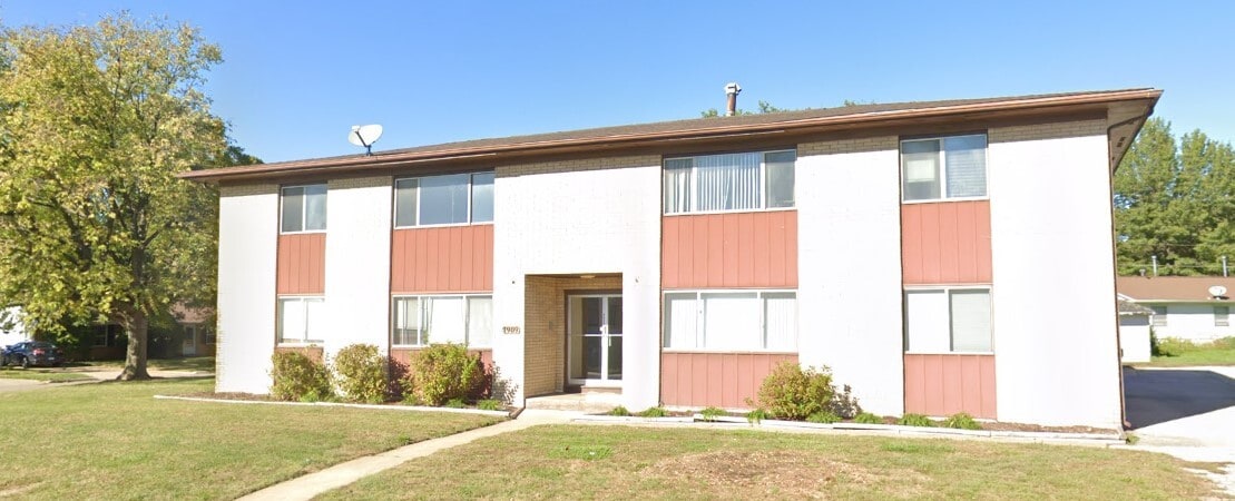1909 8th St, Unit 1 Photo