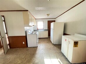 1725 Cumberland Dr in Fayetteville, NC - Building Photo - Building Photo