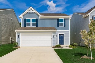 1531 Billingham Dr in Urbancrest, OH - Building Photo