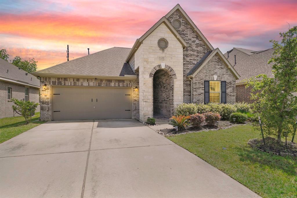 310 Polar Bear Trl in Crosby, TX - Building Photo