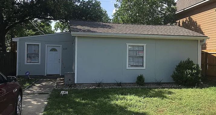 108 Waverly Dr in Bryan, TX - Building Photo