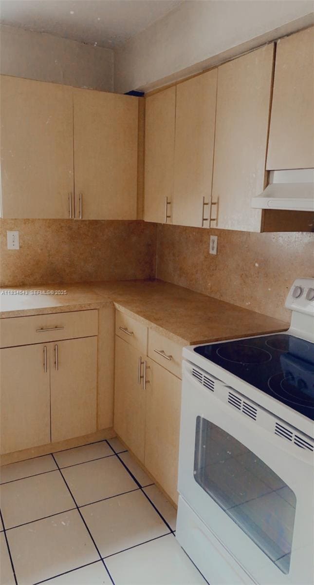 property at 10901 N Kendall Dr