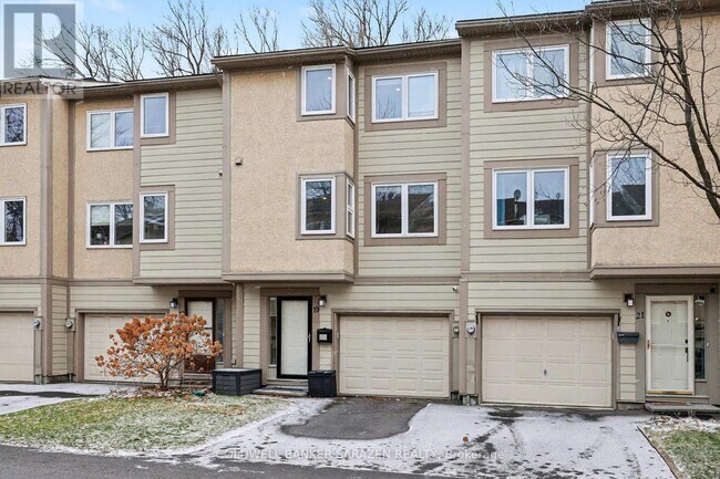 19 Peary Way in Ottawa, ON - Building Photo - Building Photo