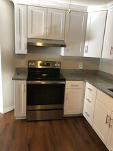 1473 Stafford Rd in Storrs Mansfield, CT - Foto de edificio - Building Photo