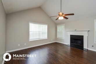 2219 Cody Ct in Lithonia, GA - Building Photo - Building Photo