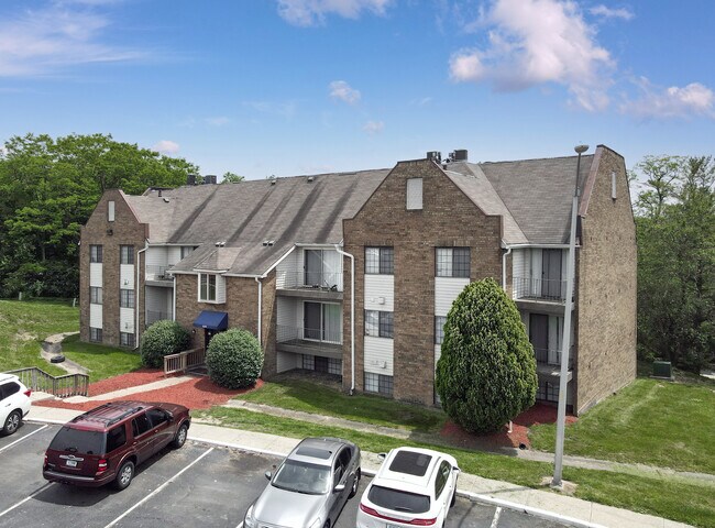 Timber Point Apartments in Indianapolis, IN - Foto de edificio - Building Photo