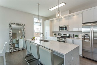 119 Peter St-Unit -501 in Union City, NJ - Building Photo - Building Photo