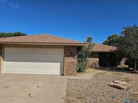 3704 Ben Crenshaw Cir in Clovis, NM - Building Photo