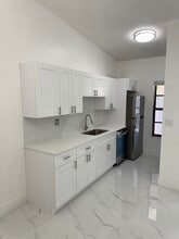 7445 SW 153rd Pl, Unit 201 in Miami, FL - Building Photo - Building Photo