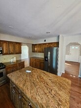 2305 Holly Spring Dr in Silver Spring, MD - Building Photo - Building Photo