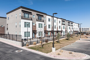 Station Parkway Townhomes in Farmington, UT - Building Photo