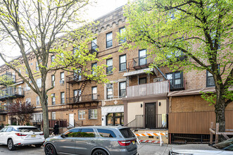 4215 15th Ave in Brooklyn, NY - Building Photo - Building Photo