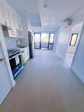 165-02 Sanford Ave in Queens, NY - Building Photo - Building Photo