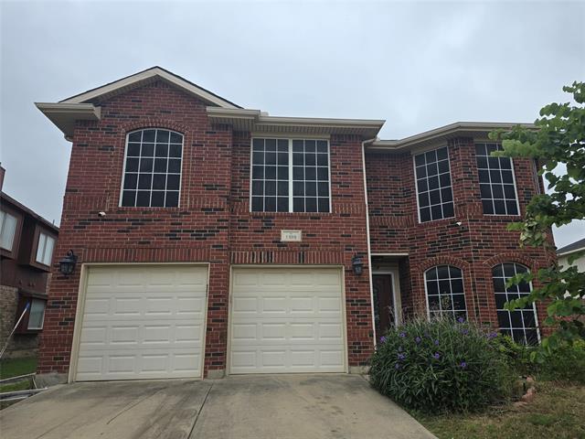 1108 Grand Central Pkwy in Saginaw, TX - Building Photo - Building Photo