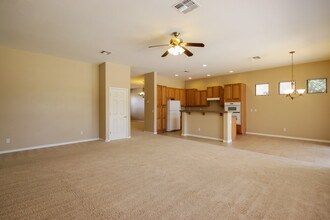 513 W Remington Dr in Chandler, AZ - Building Photo - Building Photo