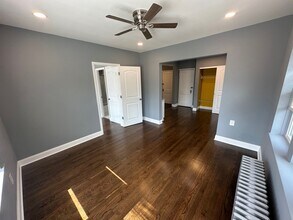 2501 W Cullom Ave in Chicago, IL - Building Photo - Building Photo