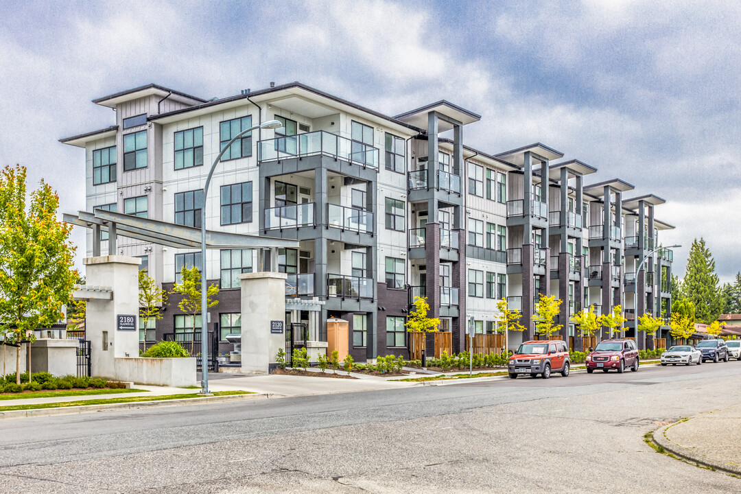 the Onyx at Mahagony in Abbotsford, BC - Building Photo