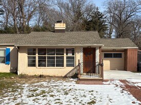 77 Winding Ln in Feasterville-Trevose, PA - Building Photo