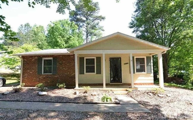 property at 7200 Longstreet Dr