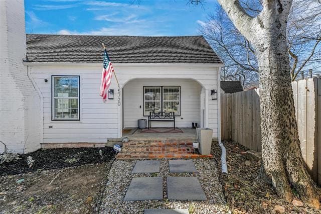 property at 5720 W Arkansas Ln