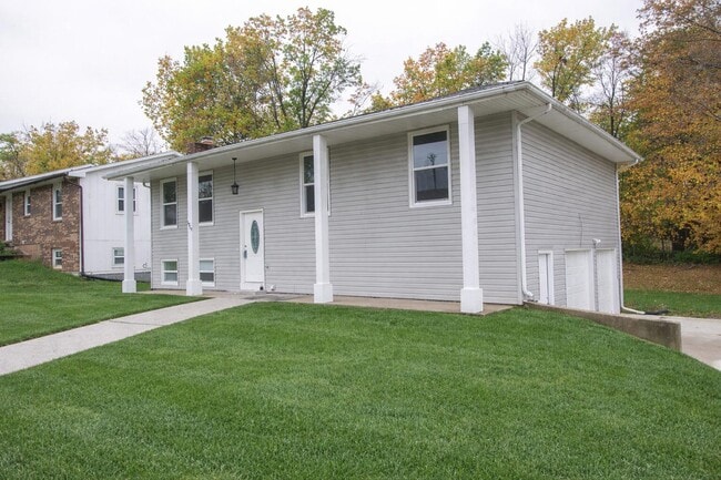 property at 1909 Newton Dr