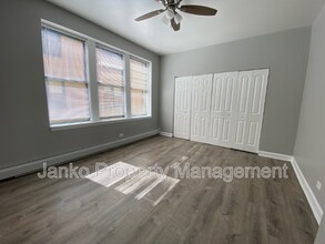 5647 W Washington Blvd in Chicago, IL - Building Photo - Building Photo