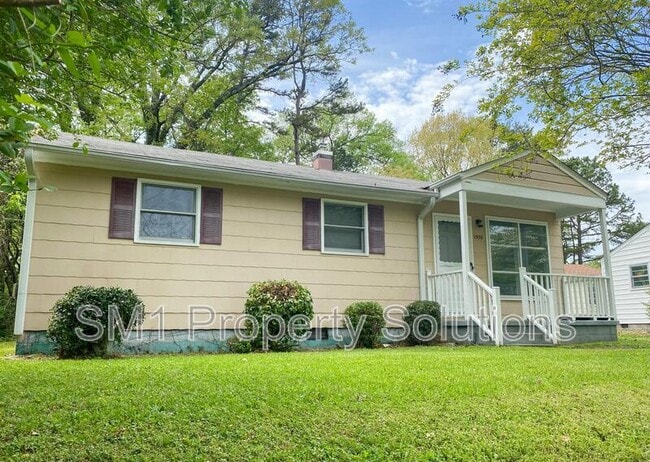 property at 1502 Clegg St