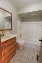 5880 Saranac Dr in Columbus, OH - Building Photo - Building Photo